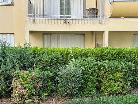 Location Appartement 1 pièce 33m² DIJON 21000 - Photo 2