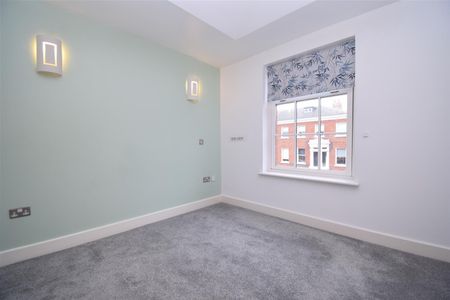 St. Johns Place, Wakefield - Photo 4