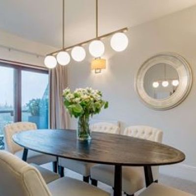 Five Bedroom Flat to rent in London - Photo 1