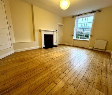 3 bedroom end of terrace house to rent - Photo 1