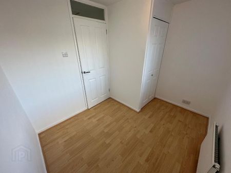 212 Jordanstown Road, Jordanstown, BT37 0NA - Photo 3