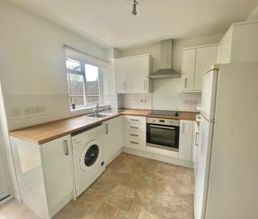 2 bedroom terraced house to rent - Photo 5