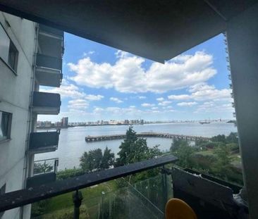 Sark Tower, Erebus Drive, West Thamesmead, SE28 - Photo 2