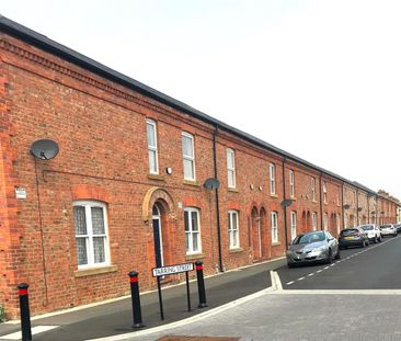 3 bedroom townhouse to rent - Photo 1
