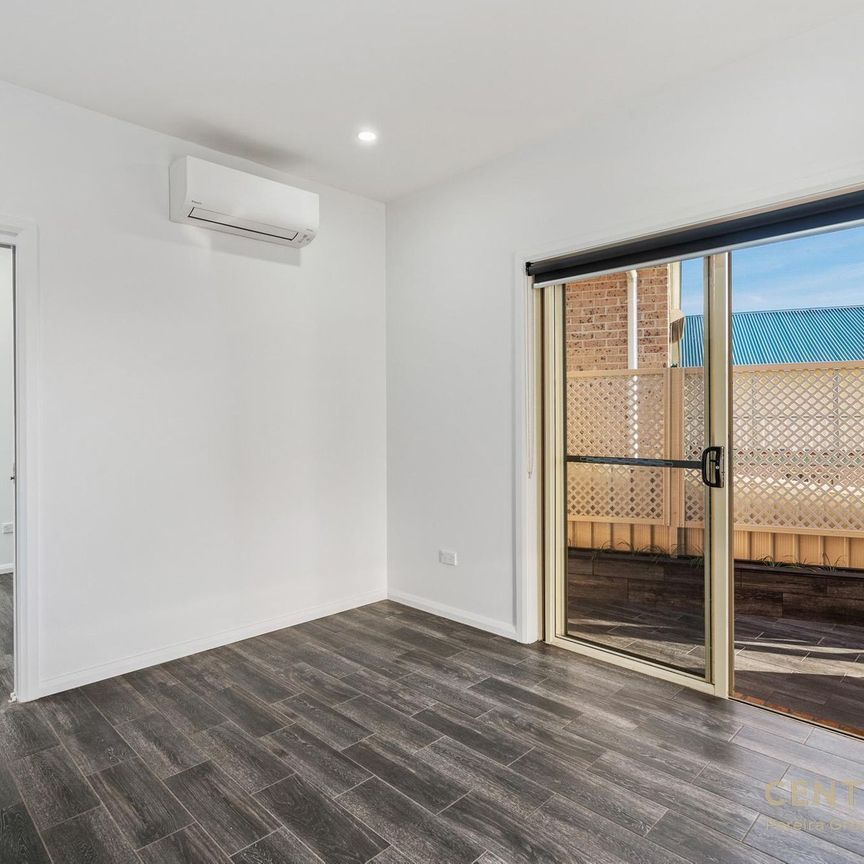 Granny Flat with Street Frontage - Photo 1