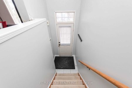 For Lease - 5055 Heatherleighe Avenue Unit# #24, Mississauga, Ontario - Photo 3