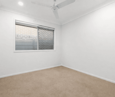 Modern, Low-Maintenance Living in Prime Spring Mountain Location - Photo 1