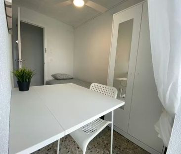 Calle de Tordegrillos, Madrid, Community of Madrid 28021 - Photo 1