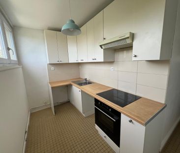 Location Appartement 3 pièces 54m² L HAY LES ROSES 94240 - Photo 1