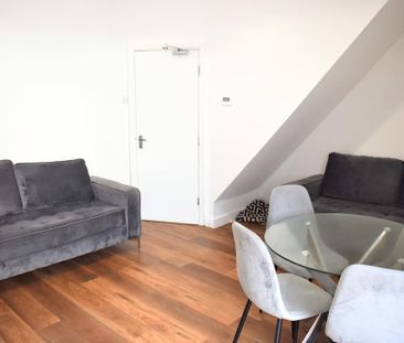 4 bedroom terraced house to rent - Photo 4