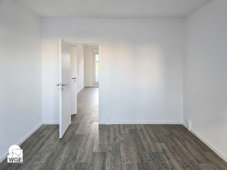 3 Zimmer, Erdgeschoss, saniert! - Photo 4