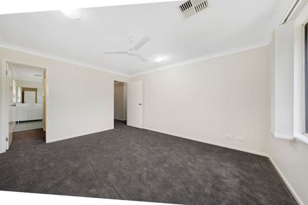 19 Bryan Avenue, Normanhurst - Photo 2