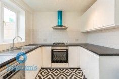 Mornington Crescent, Nuthall - Photo 3