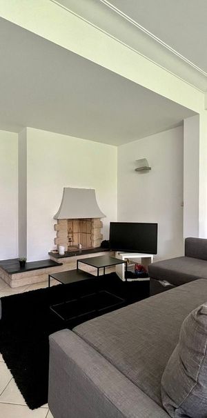 Appartement te huur in Oudergem voor € 1.450 met 2 slaapkamers - Photo 1