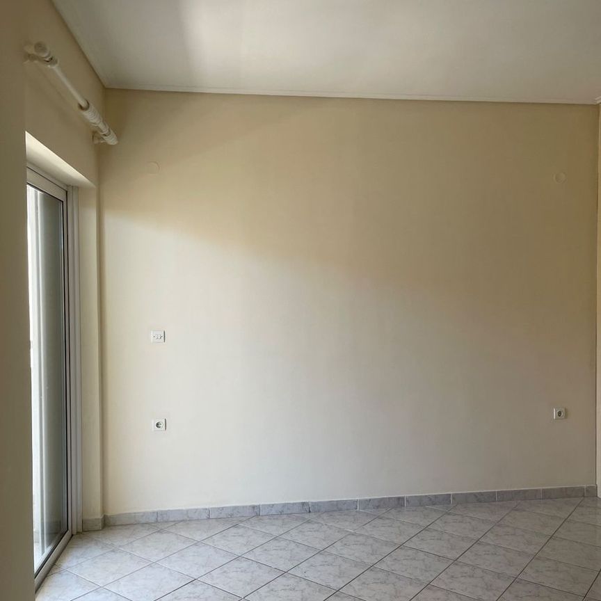 Studio/Γκαρσονιέρα για ενοικίαση Κέντρο (Λαμία) - Φωτογραφία 1