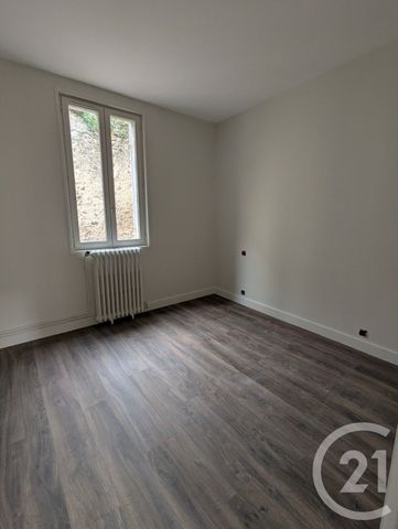 Location Appartement 3 pièces 63m² RIOM 63200 - Photo 3