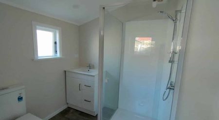 55 Niblett Street - Central City Villa - Photo 3