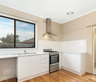 5 Tennyson Street Norlane - Photo 2