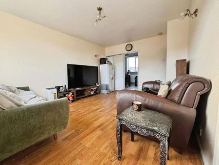 2 bedroom maisonette to rent - Photo 3