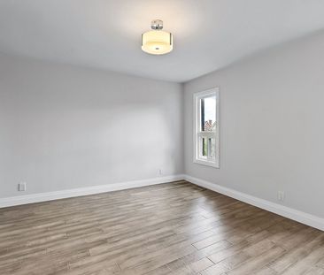 For Lease - 375 Westmoreland Avenue, Toronto, Ontario - Photo 2