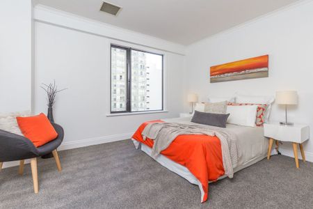 Spacious Apartment with Amazing Resort-Style Amenities - Photo 5