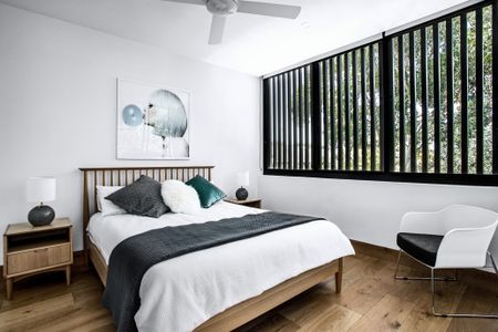 Unfurnished Two Bedroom Apartment with Parking - Photo 3