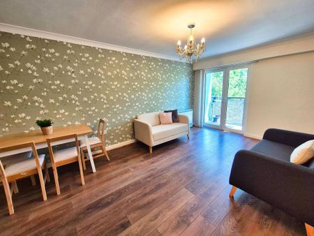 2 bedroom flat to rent - Photo 2