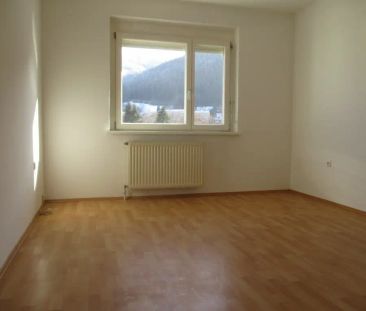 NEU - Zentrumsnahe 2-Zimmer-Wohnung mit Küchenblock und Balkon in K... - Photo 4