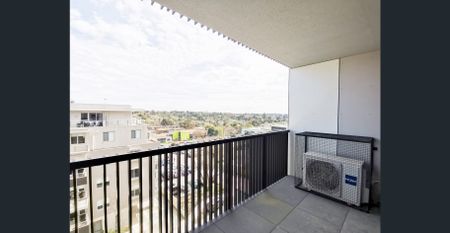 Stylish 2-Bed, 2-Bath Apartment and 1 Carpark in Prime Box Hill Location (Unfurnished) - Photo 5