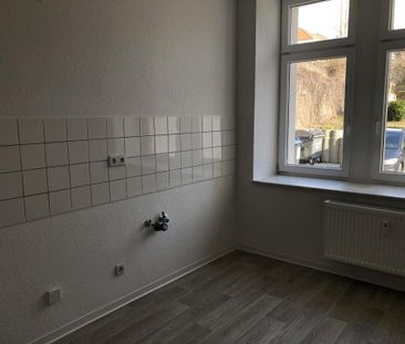 Großzügige 3-Raum-Wohnung mit Tageslichtbad - Photo 3