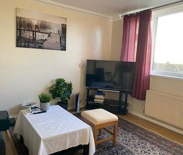 1 bedroom in a house share to rent - Photo 6