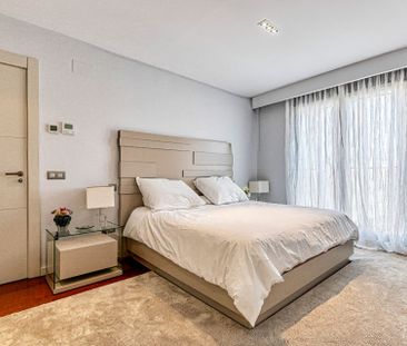 Ático de alquiler en Avenida de Europa, Avenida Europa - Photo 4