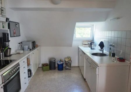 Helle 2-Zimmer-Dachgeschosswohnung in Rüttenscheid - Photo 3