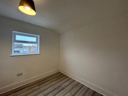 Cromer Road, Romford, RM7 9DS, Property for rent - Photo 4