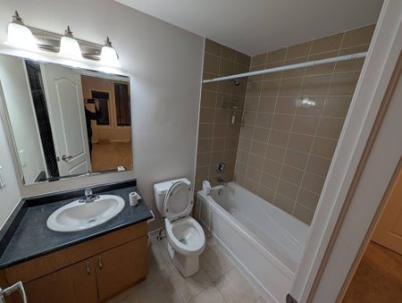 For Lease - 91 Glenvista Drive, Kitchener, Ontario - Photo 5