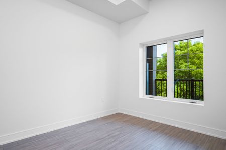 For Lease - 121 Mary Street Unit# 322, Clearview, Ontario - Photo 2