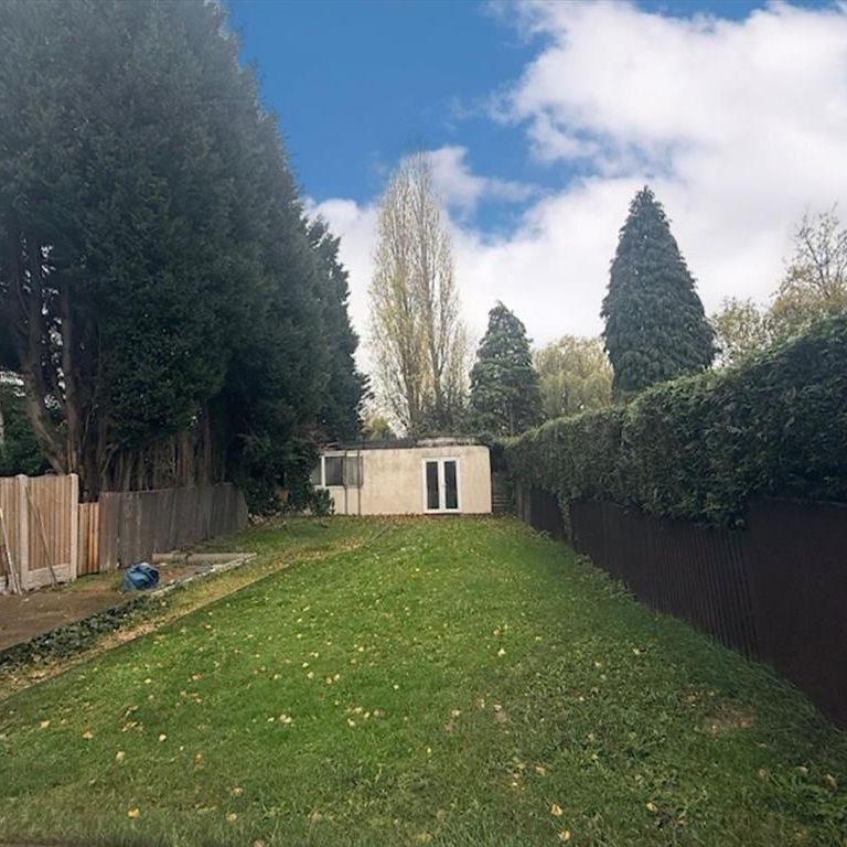 Norfolk Road - Photo 1