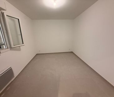 AGENCE BAZILLE - Appartement type 3bis à Saint Hippolyte du Fort - Photo 1