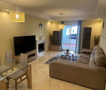 Apartamento de alquiler en Los Naranjos - Photo 1