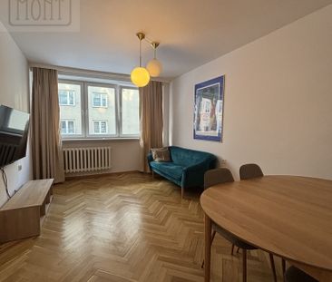 Warszawa, Mokotów, Górny Mokotów, Kwiatowa - Photo 2