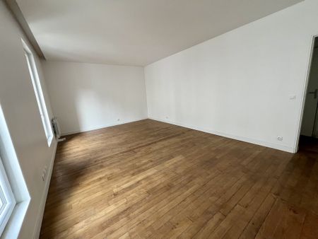 Location Appartement 3 pièces 67m² ST DENIS 93200 - Photo 2