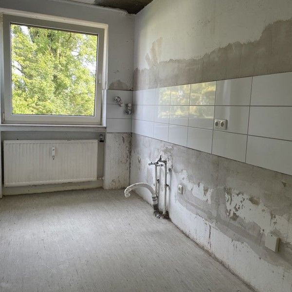 Senioren-Wohnung mit Balkon zu vermieten! WBS erforderlich! - Foto 1