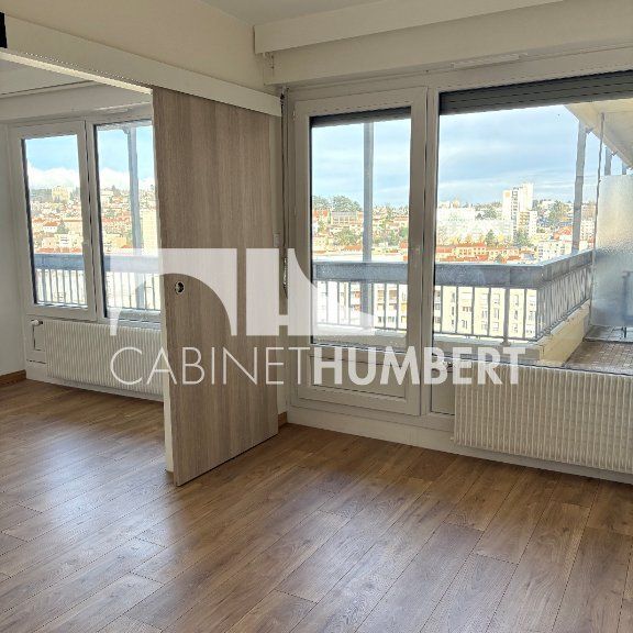 APPARTEMENT T5 A LOUER - Photo 1