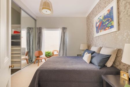 Beautifully Presented Three-Bedroom Home - Photo 3