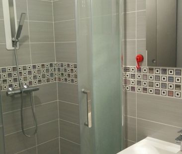 Location Appartement 2 pièces 50m² ORLEANS 45000 - Photo 6