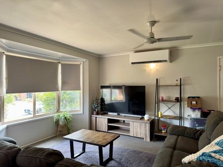 15 Kirkconell Street, 4740, Beaconsfield - Photo 3