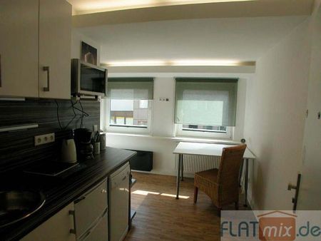 FLATmix.de / Modern möbliertes Apartment in PB-Mitte - Photo 3