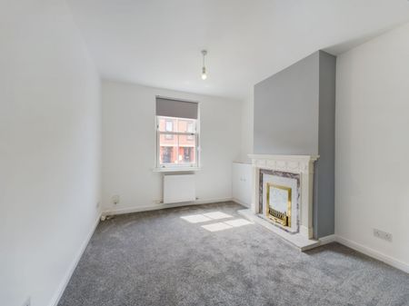 Frog Lane, Wigan, Lancashire, WN6 - Photo 5