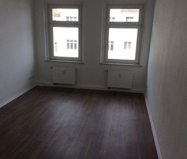 Hier ist ihr neues Wohnglück - ansprechende Dreizimmerwohnung - Foto 1