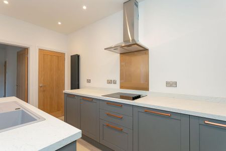 2 bedroom terraced house to rent - Photo 5